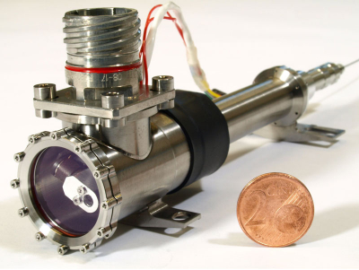 Prototype of the MOMA laser, developed at the LZH in cooperation with the von Hoerner & Sulger GmbH, the Max Planck Institute for Solar System Research (MPS) and supported by the German Aerospace Center (DLR).