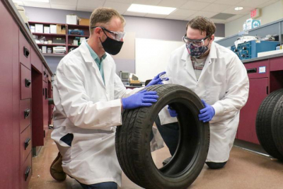 The University of Central Florida team used LIBS on tyre samples. Credit: University of Central Florida/Karen Norum